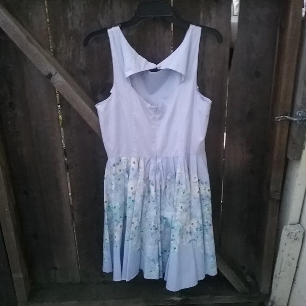 NWT Icy Blue Floral Dress Size 14 Princess Easter Feminine Wedding Guest Retro - Picture 5 of 11